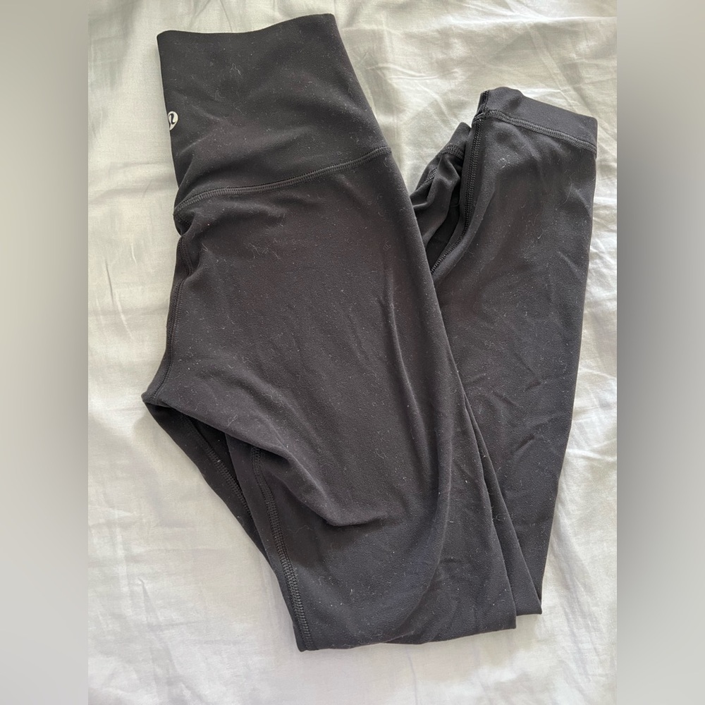 (Sold)EUC black align Lululemon leggings